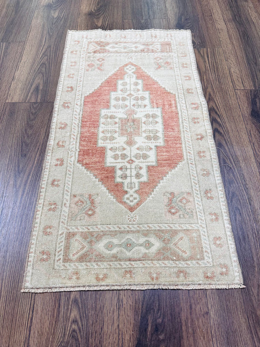 18x35 hand knotted, wool on wool, vintage Turkish mini rug